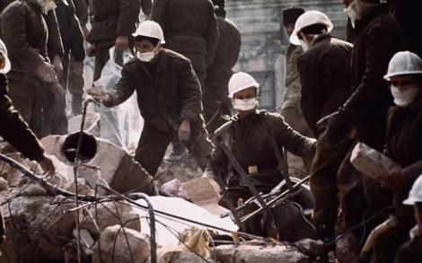41 DE ANI DE LA CUTREMURUL DIN 1977. Un pacient internat la Floreasca: "La un moment dat, am auzit un strigăt: «Au, au,  au…» Călcasem peste un om care nu  murise. M-am îngrozit"
