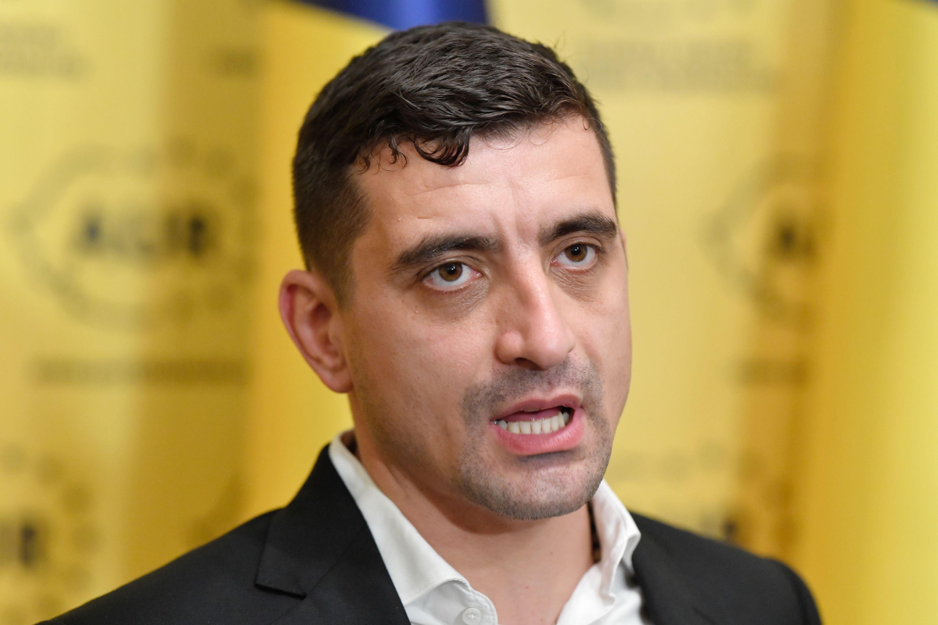 George Simion a dezvăluit cine este iubita lui, de fapt! Ea e viitoarea soție a liderului AUR