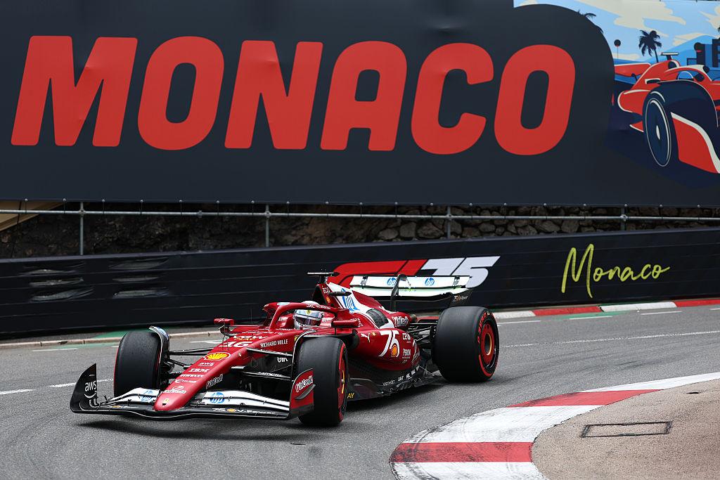Vezi acum calificările din Formula 1™ pentru Marele Premiu de la Monaco.Lupta pentru pole este LIVE în AntenaPLAY și pe Antena3CNN